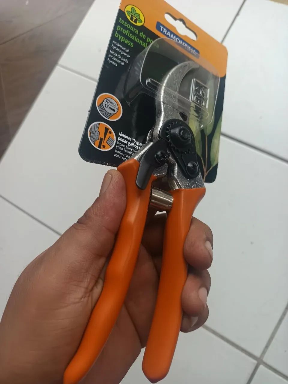 4 Alicates poda tramontina com travas - Foto 2