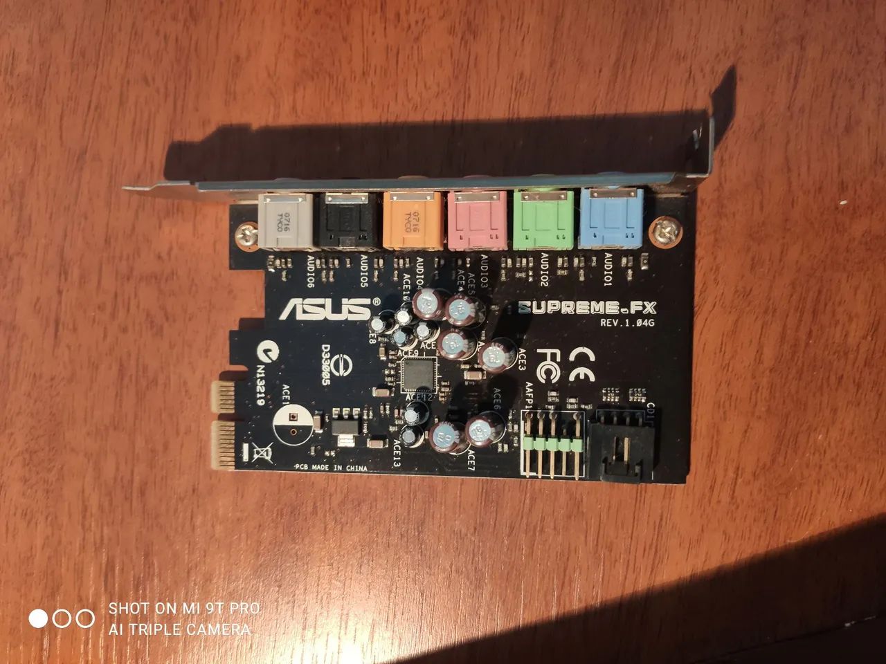 Acessórios de placa mãe Asus cabos, placa de áudio,  espelho da placa - Foto 4
