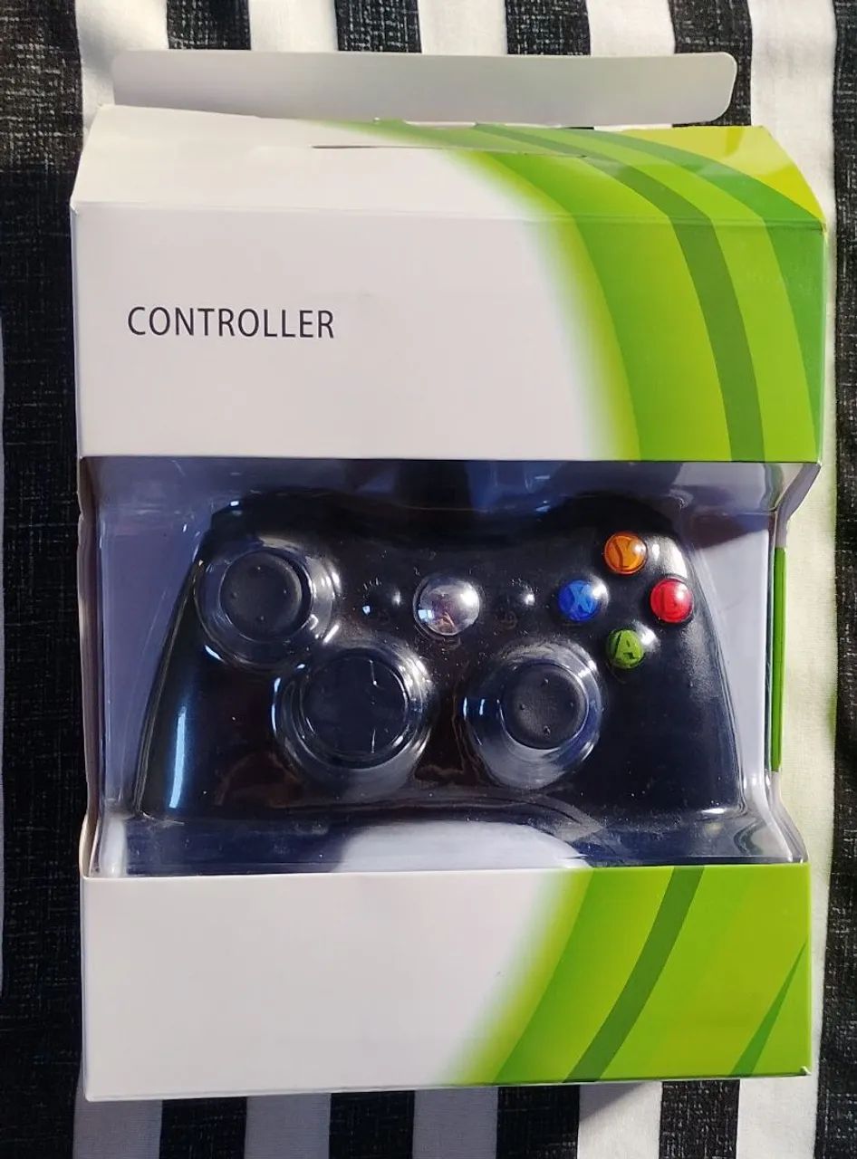 Controle Xbox 360 com fio