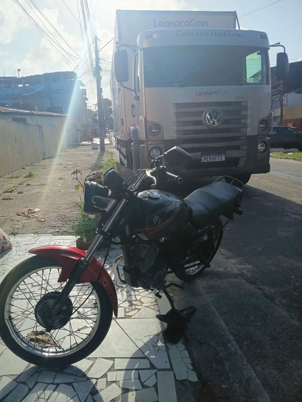 YBR125* - Foto 2