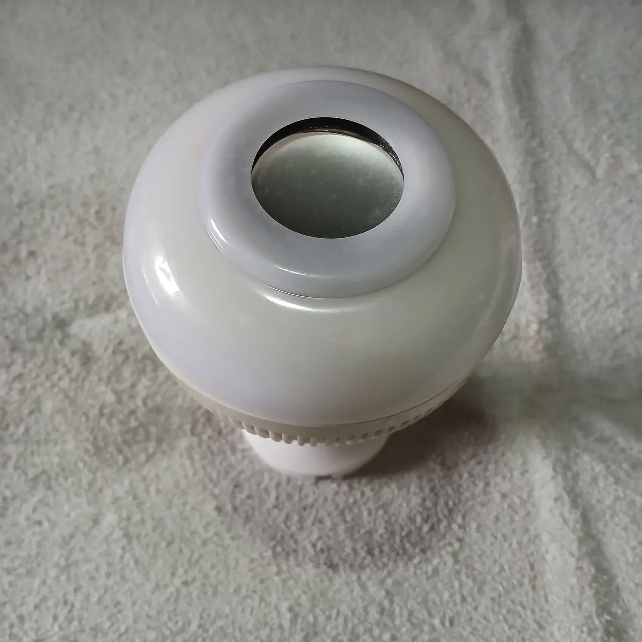 Lampada led com cauzaxde som bivolt  - Foto 3