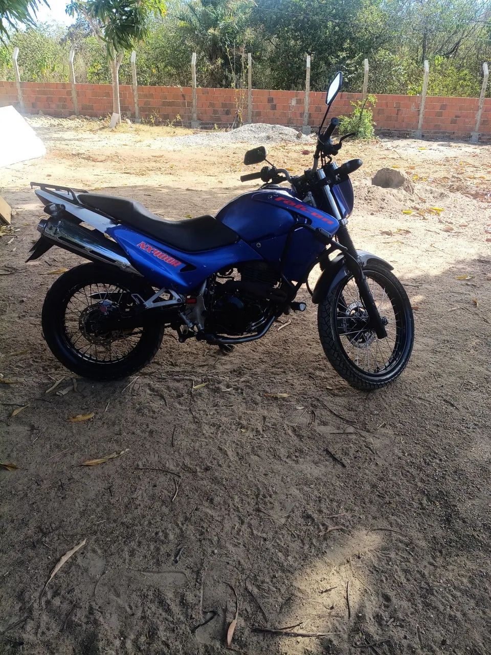VENDO EXCELENTE FALCON 400 CC - Foto 2