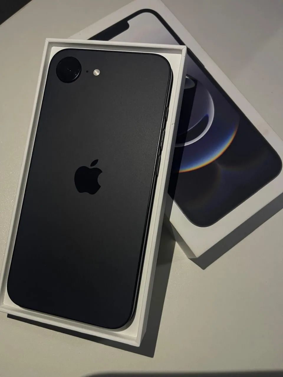 iPhone 17e 256 NOVO - Foto 2