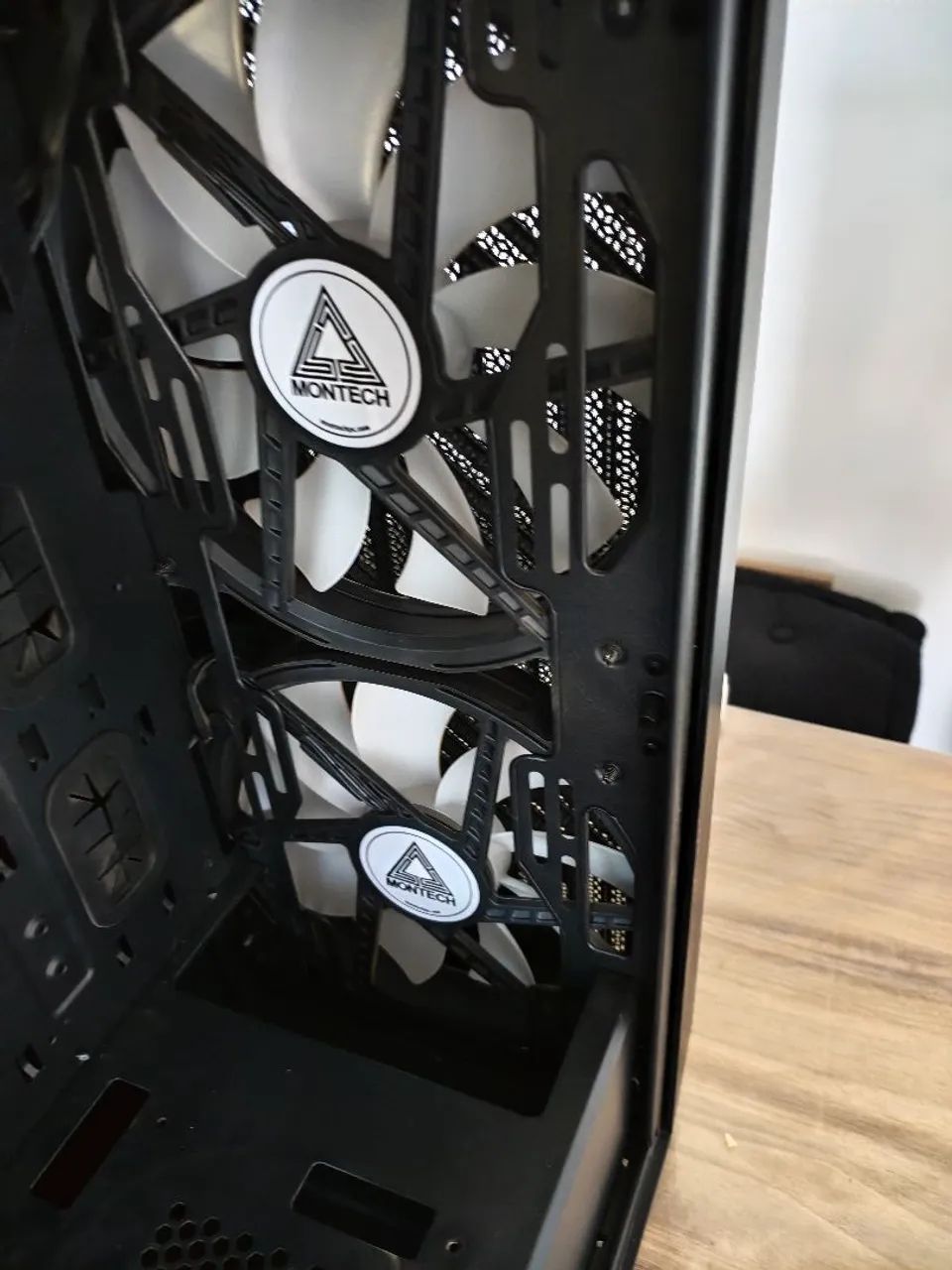 Gabinete montech Air x  - Foto 5