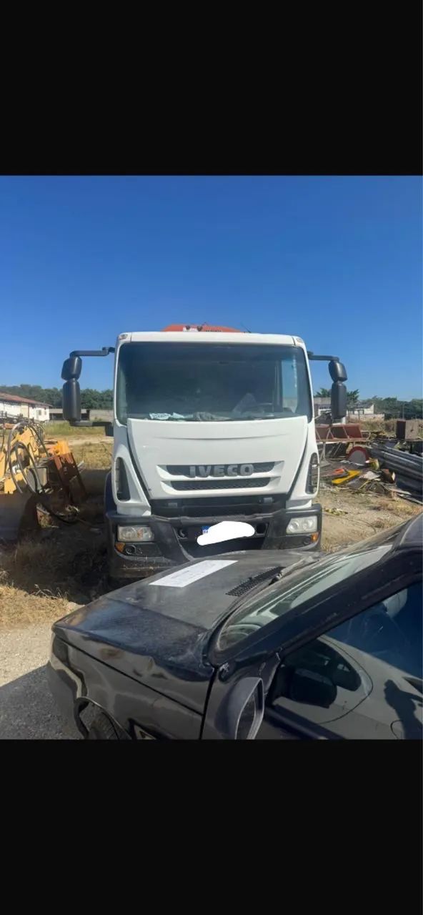 Caminhao iveco. Tector. 17 e 22. Munk argos.