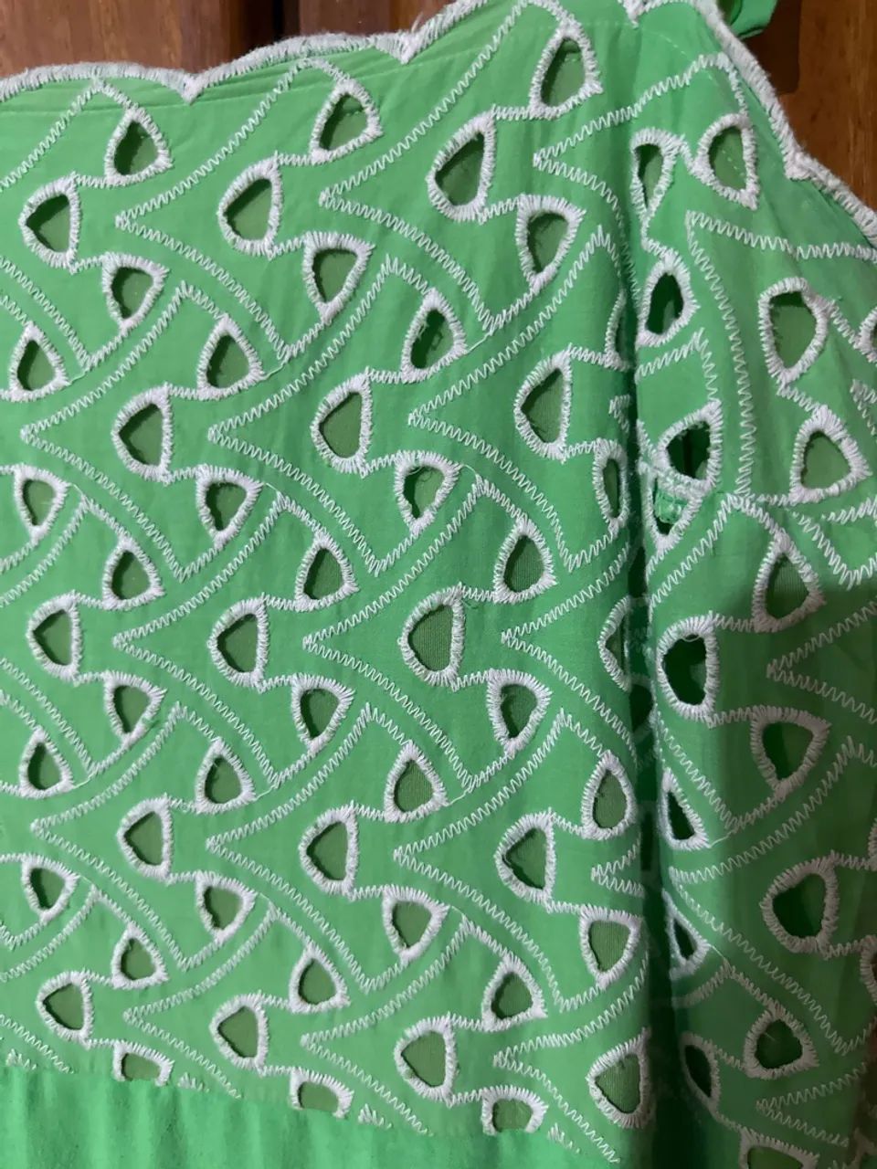 Vestido lindo verde tamanho  42  - Foto 2