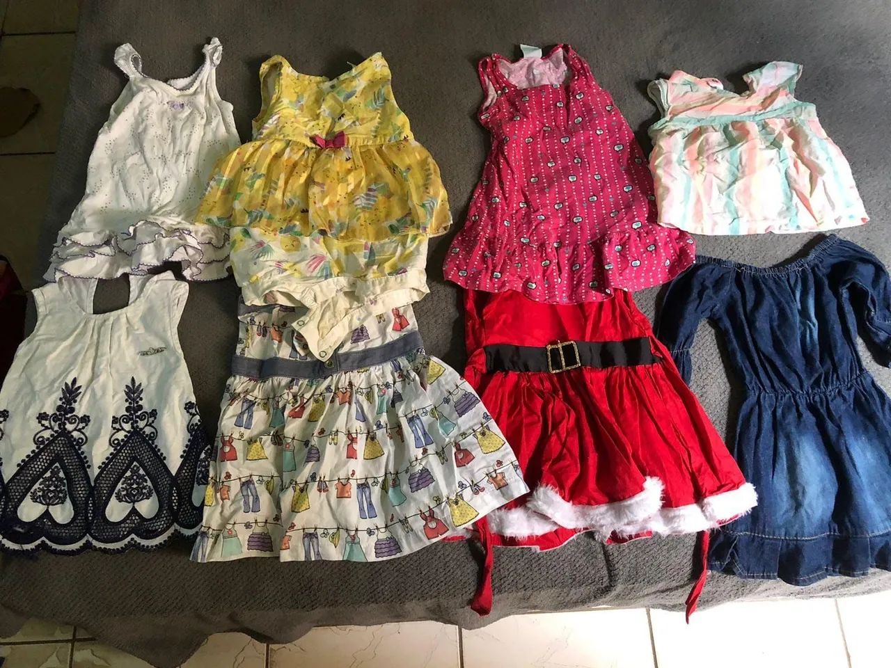 Lote de roupa  - Foto 2