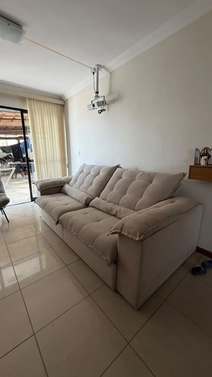 Sofá Grande Bege 2,46 m - Confortável e Aconchegante - Foto 5