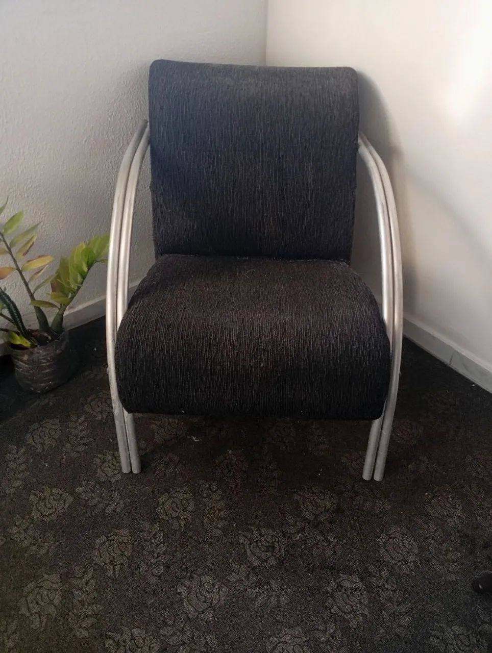Vende-se móveis em geral - motivo viagem  - Foto 4