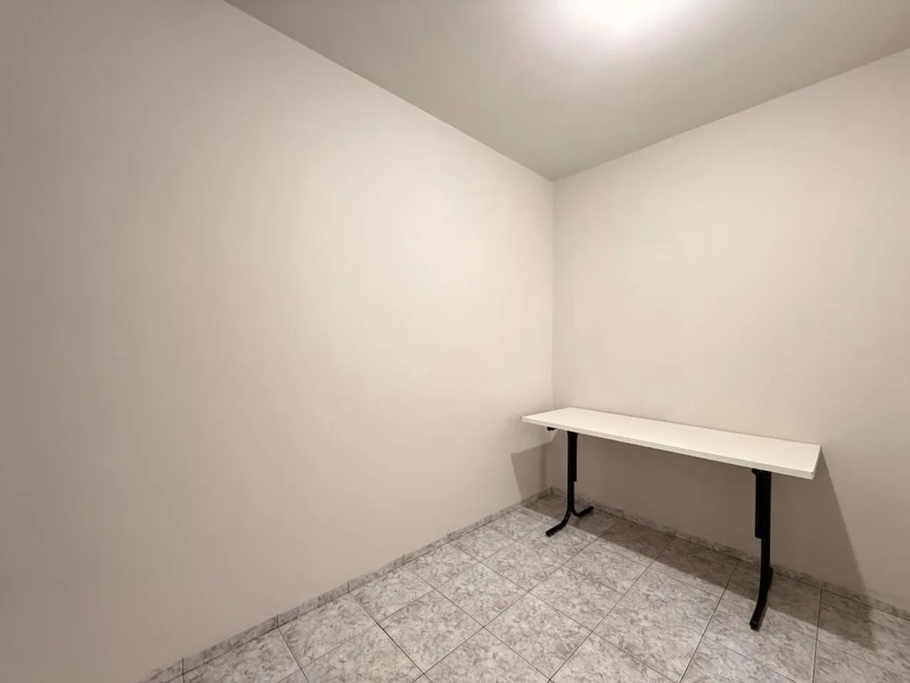 Apartamento para alugar em Maringá, Zona 07, com 1 quarto, com 18 m², Pousada Miyamoto - Foto 4