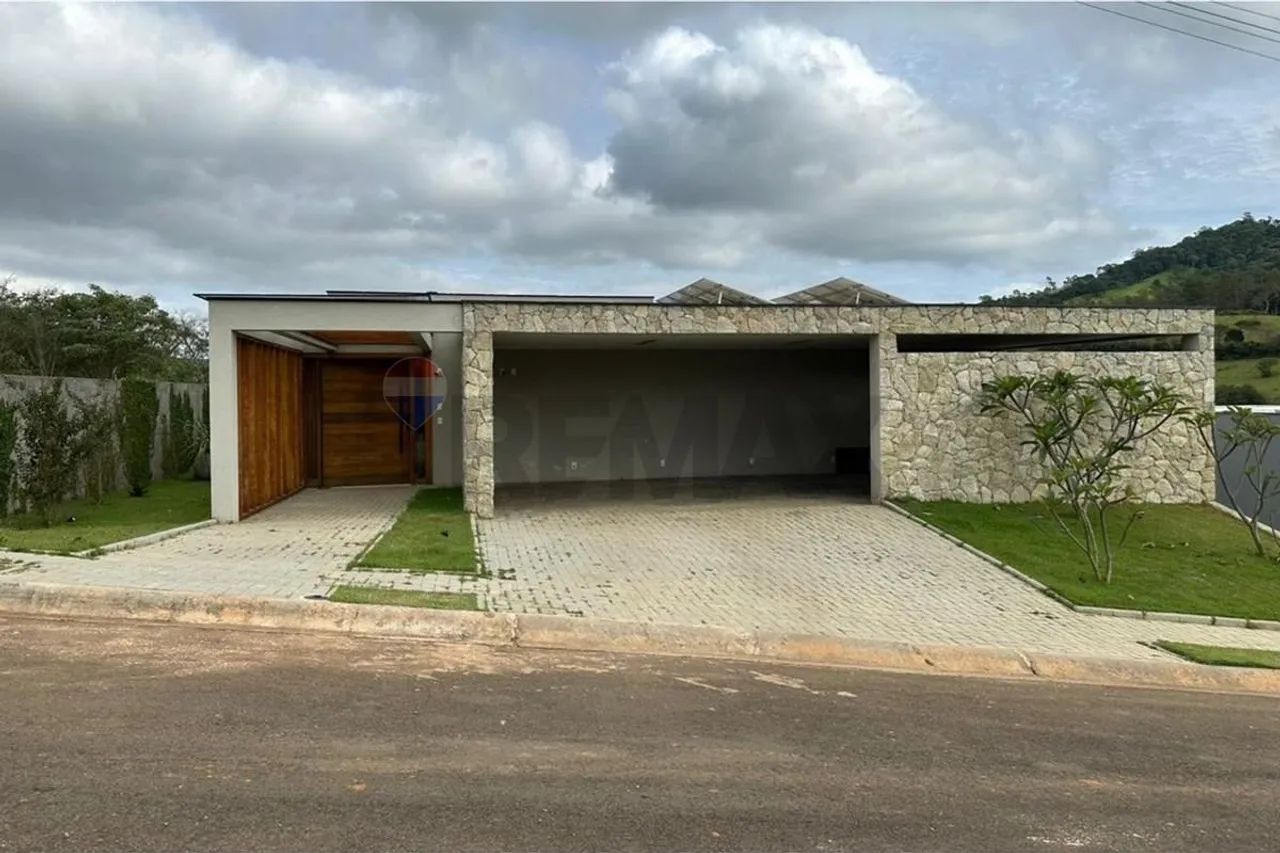 Casa dos Sonhos em Tuiuti: Moderna e Sustentável - Foto 2