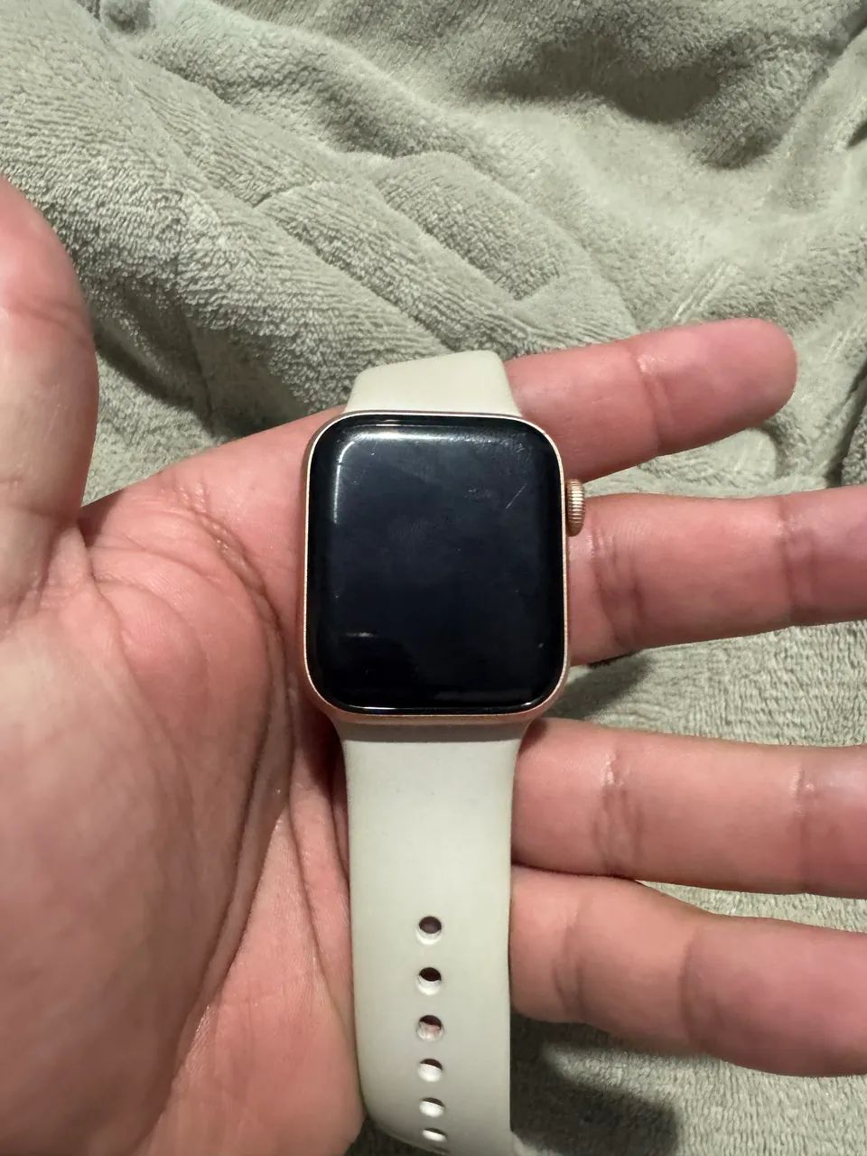 Apple Watch SE + gps