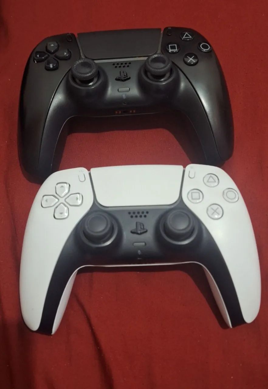 2 manetes de ps5 dualsense com base de carregamento. - Foto 5