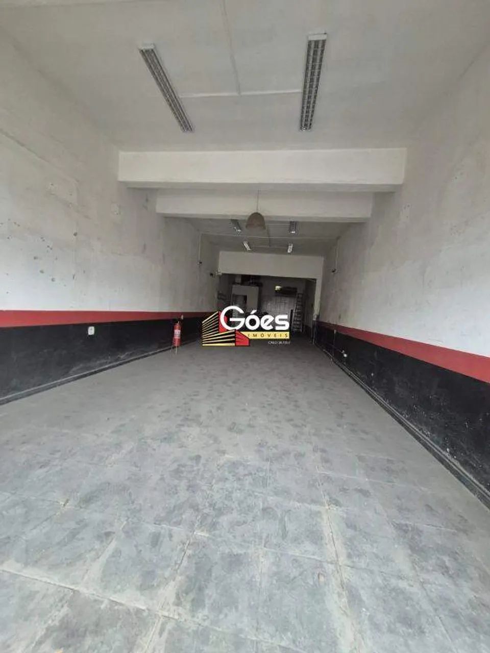 Salão Comercial para alugar na Vila Vitória, em Mauá - Foto 2