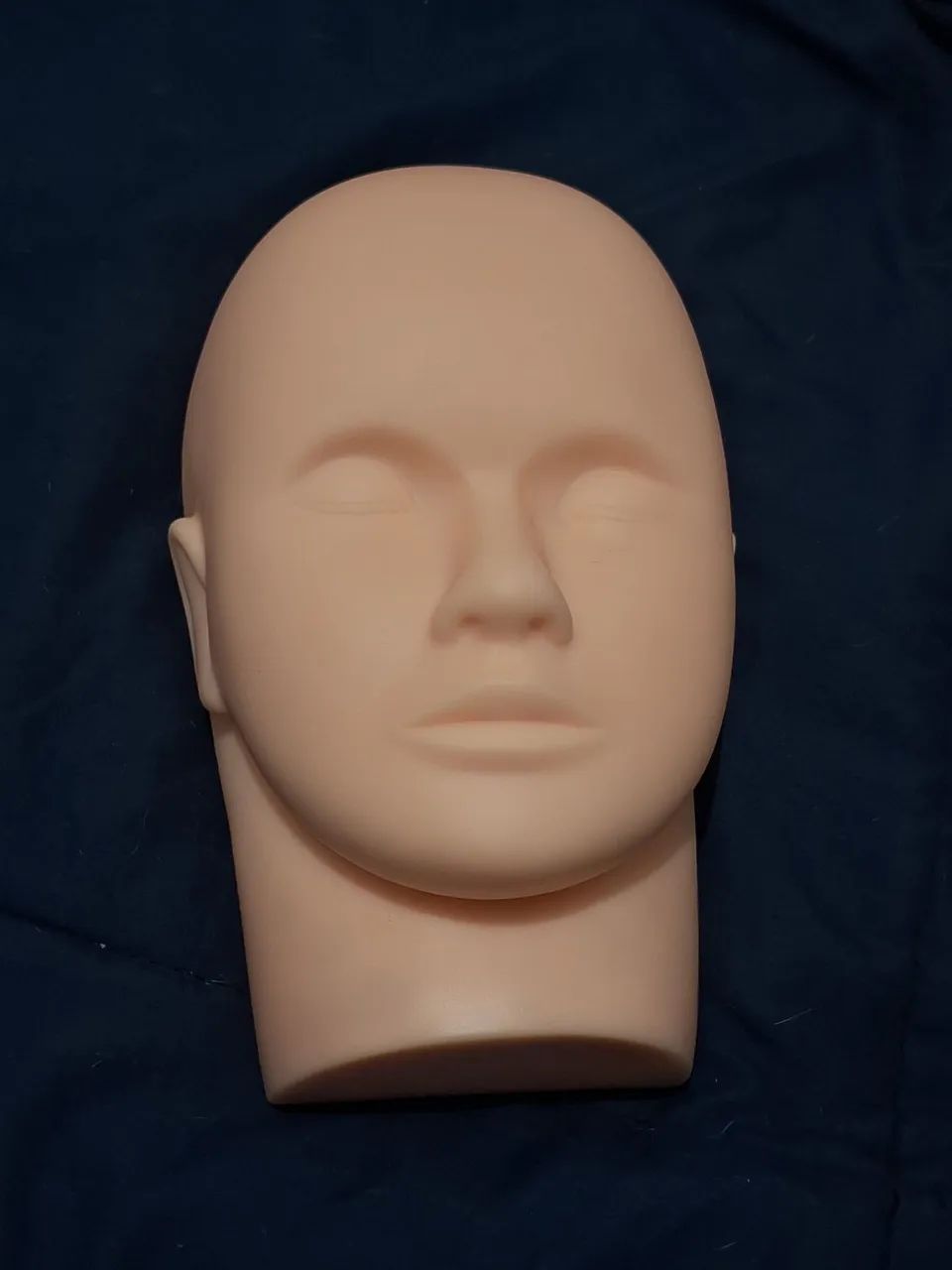 Cabeça de silicone para treino de cílios
