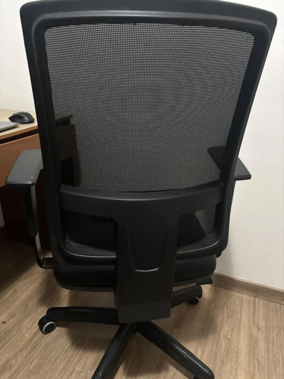 Cadeira escritório ótimo estado - Foto 3