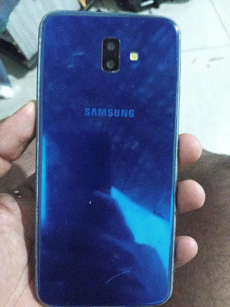 Samsung galaxy j6 tela memoria RAM.   3GB    memória interna câmera principal câmera front