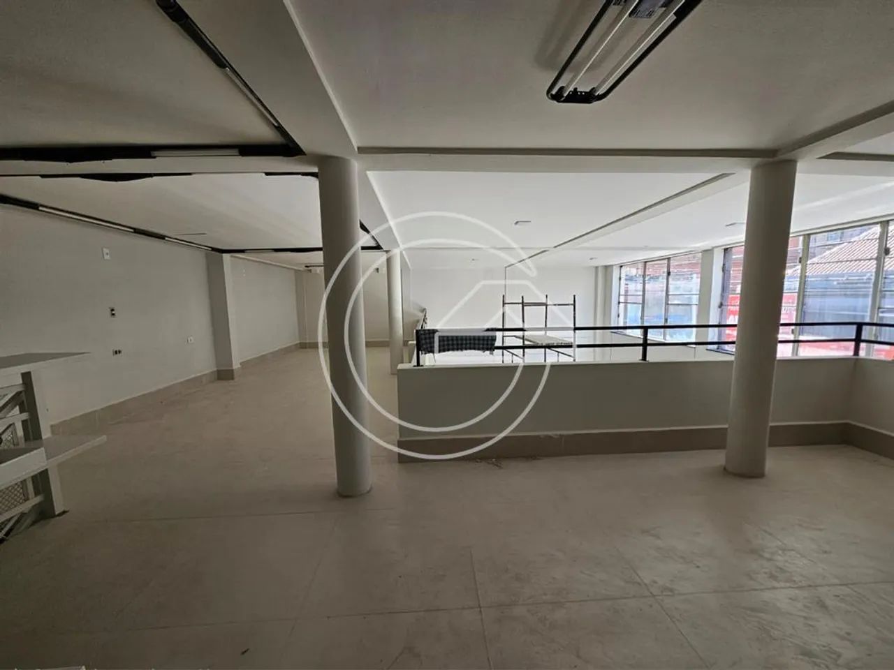ALUGA-SE Comercial NO CENTRO - MARÍLIA/SP - Foto 3
