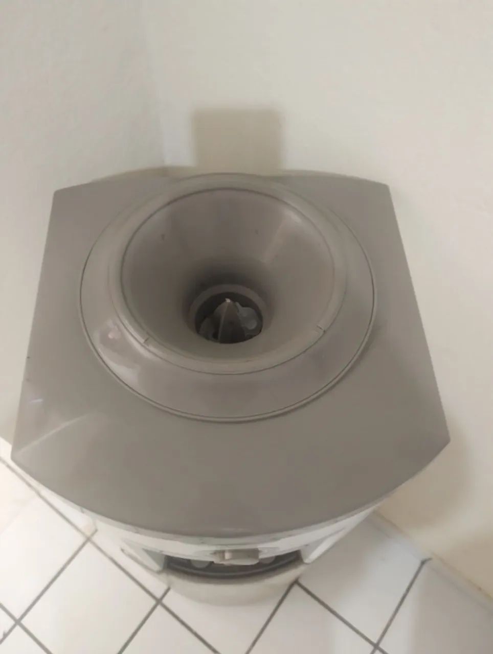 Gelágua Esmaltec Coluna EGC35B (Com Compressor) - Foto 4