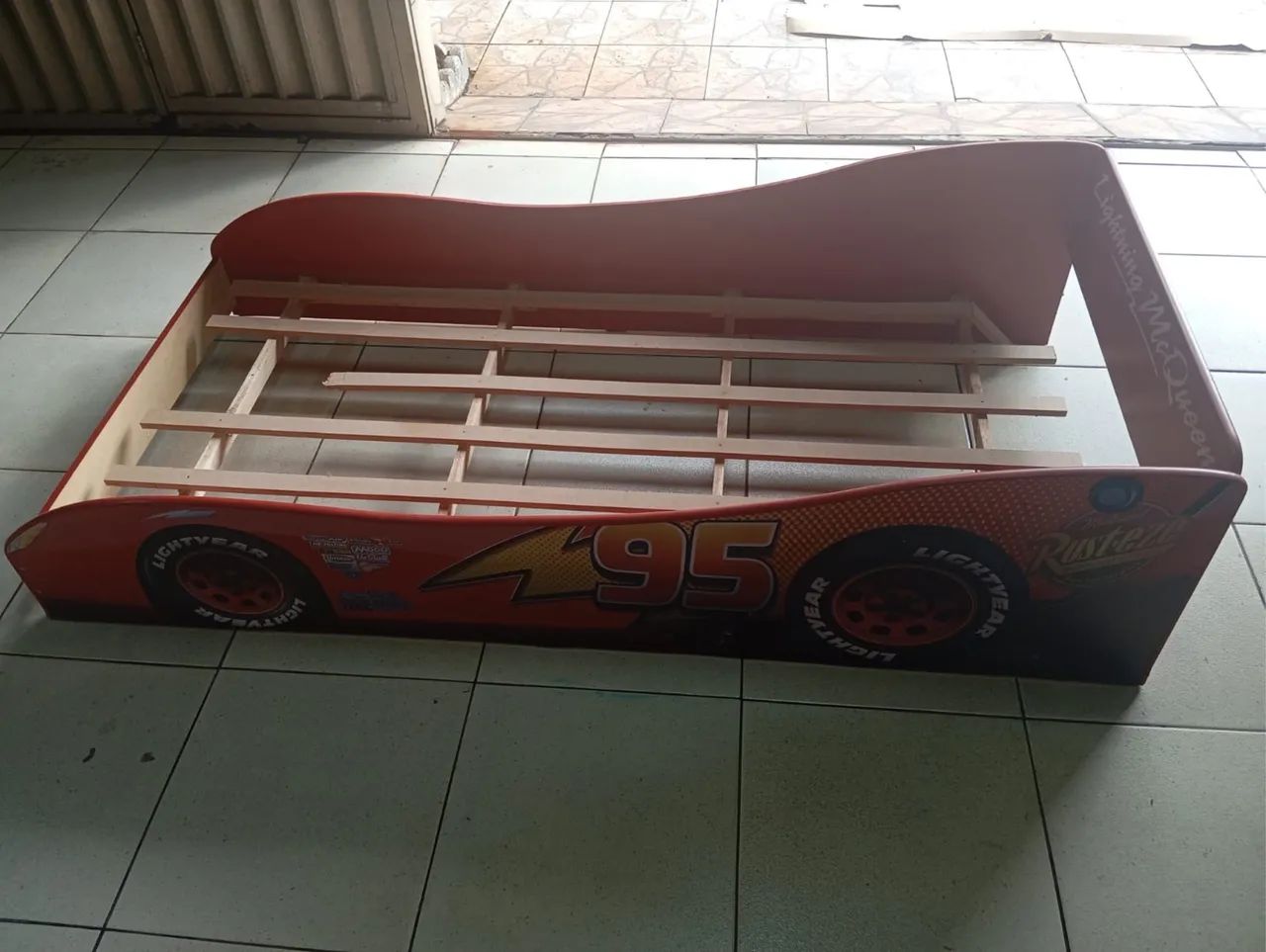 Cama seminova carros (infantil/ solteiro) - Foto 3