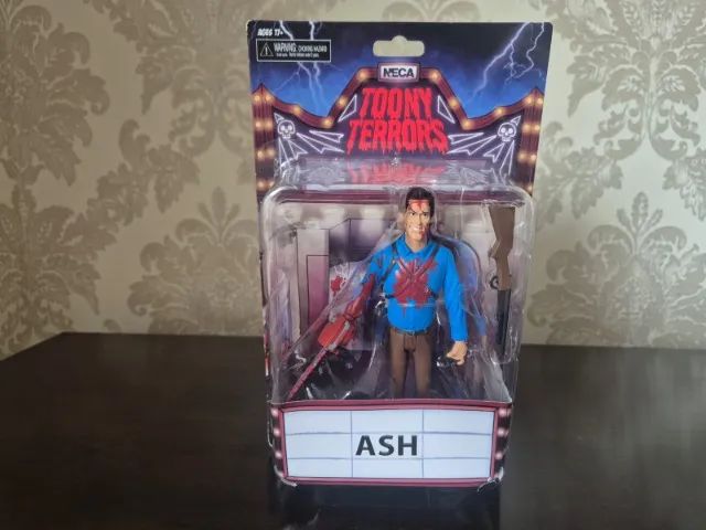 Action Figure Ash. The Evil Dead 2. Toony Terrors. Neca Toys