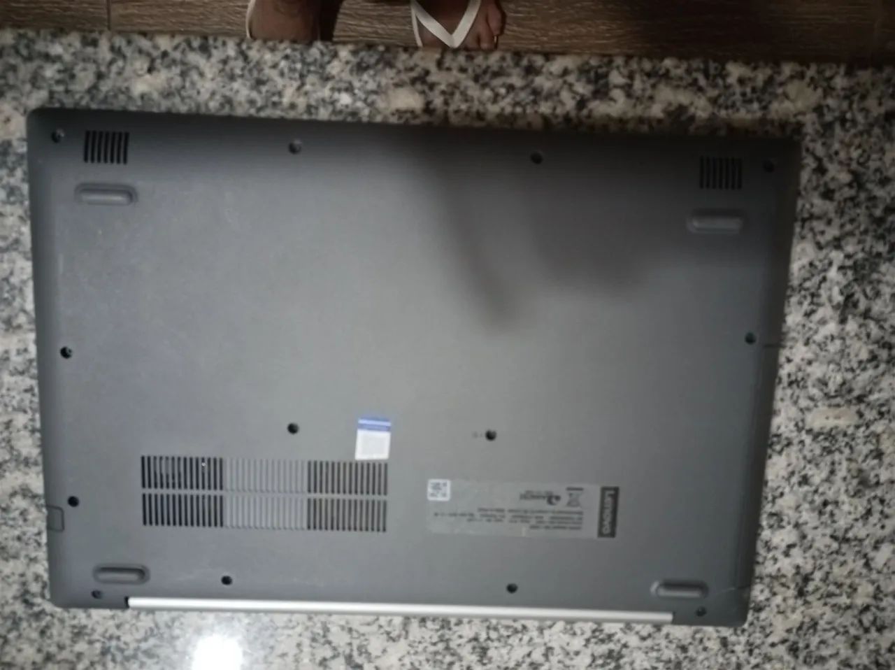 Notebook Lenovo IdeaPad i330 - Foto 2