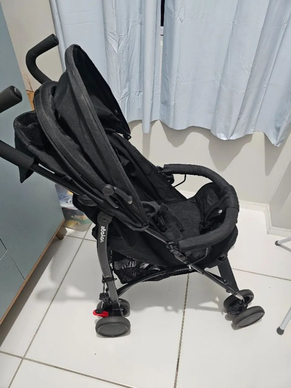 Vendo Carrinho de Bebê - Voyage - Foto 2