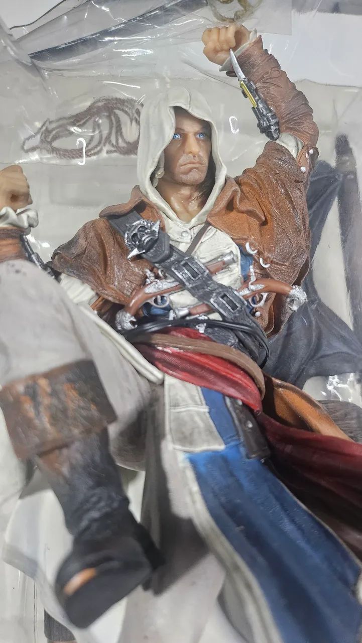 Action Figure Edward - Assassin's Creed Black Flag - Foto 4