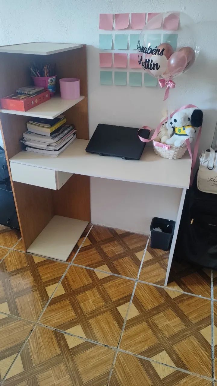 Escrivaninha 