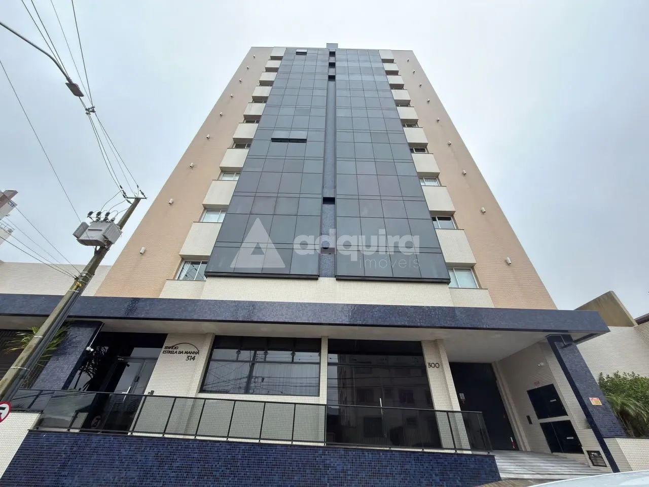 APARTAMENTO SEMIMOBILIADO COM 3 QUARTOS E SACADA GOURMET