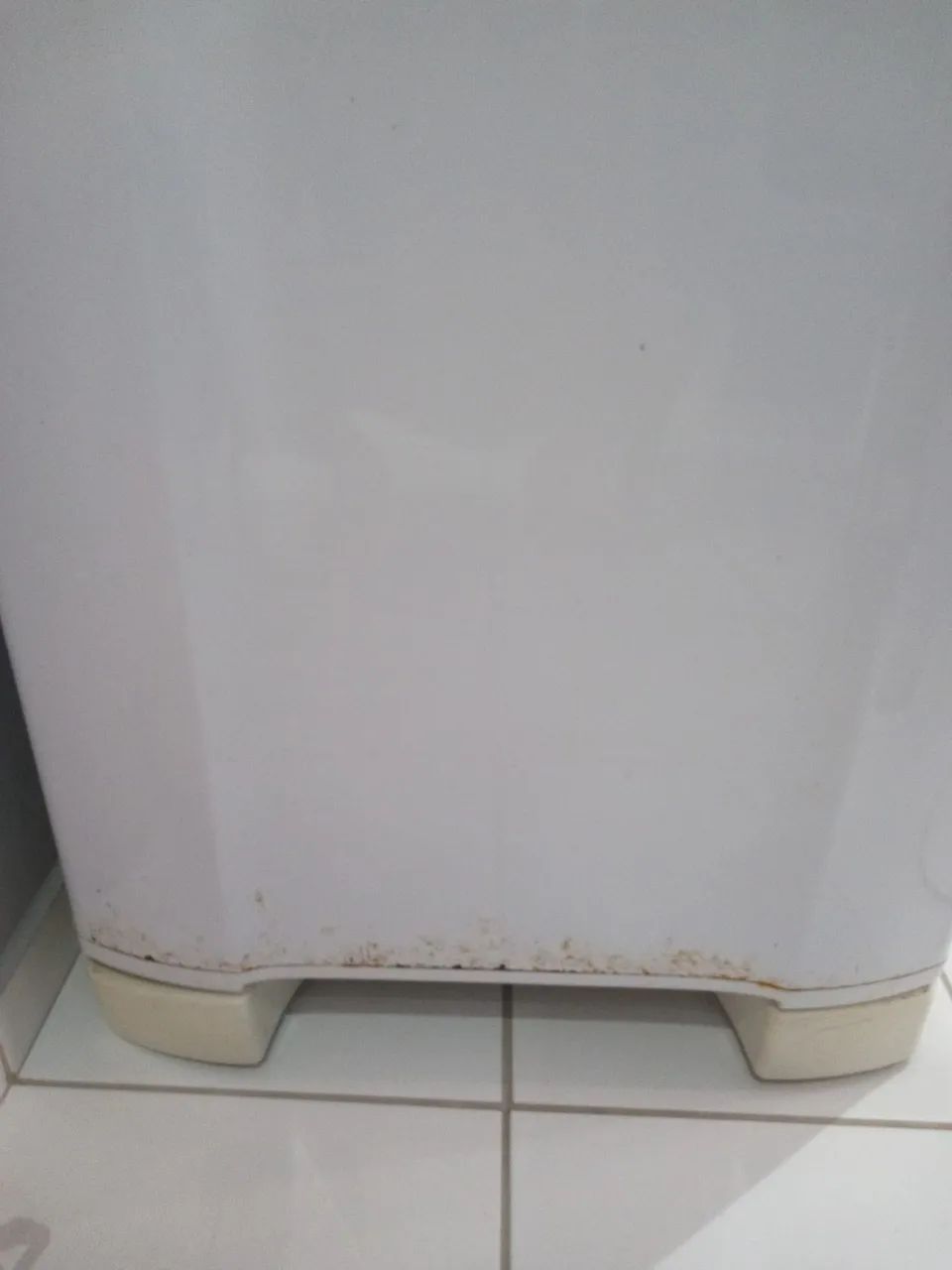 Vendo Geladeira USADA da Marca Esmaltec  - Foto 3