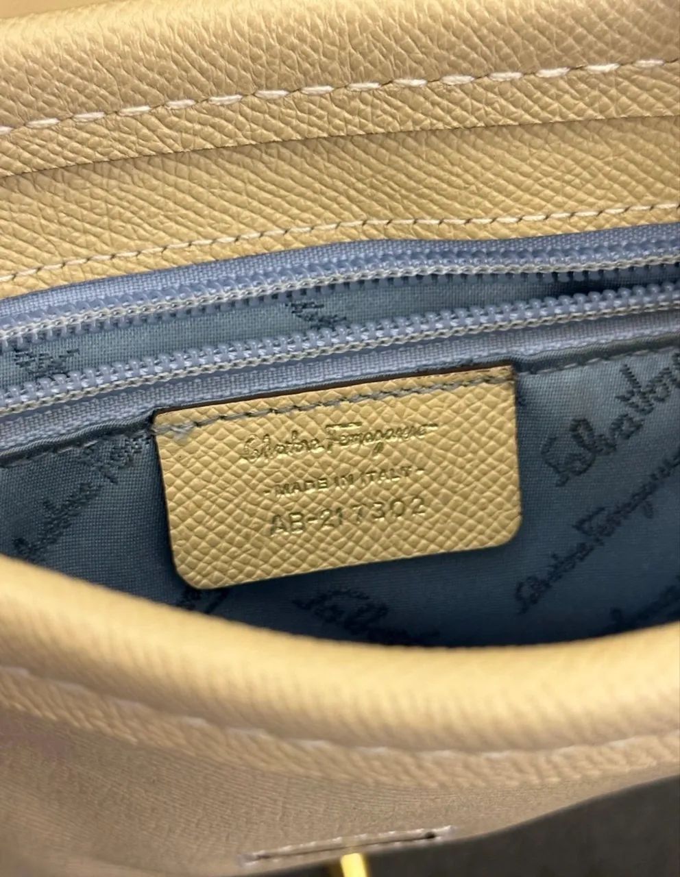Bolsa salvatore ferragamo original  - Foto 4
