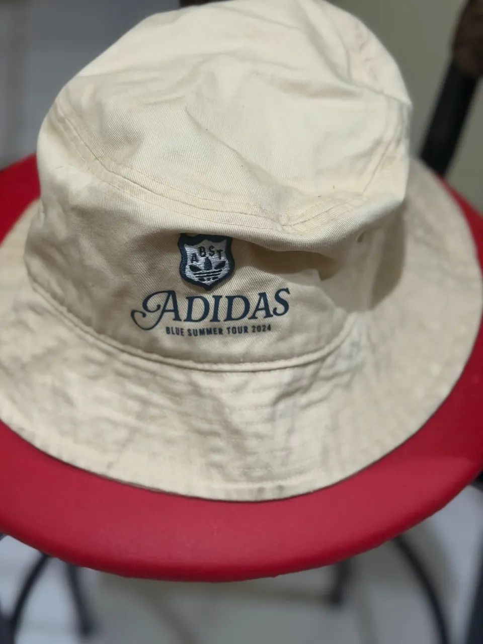 Vendo Chapéu (Bucket) Adidas. Original  - Foto 2
