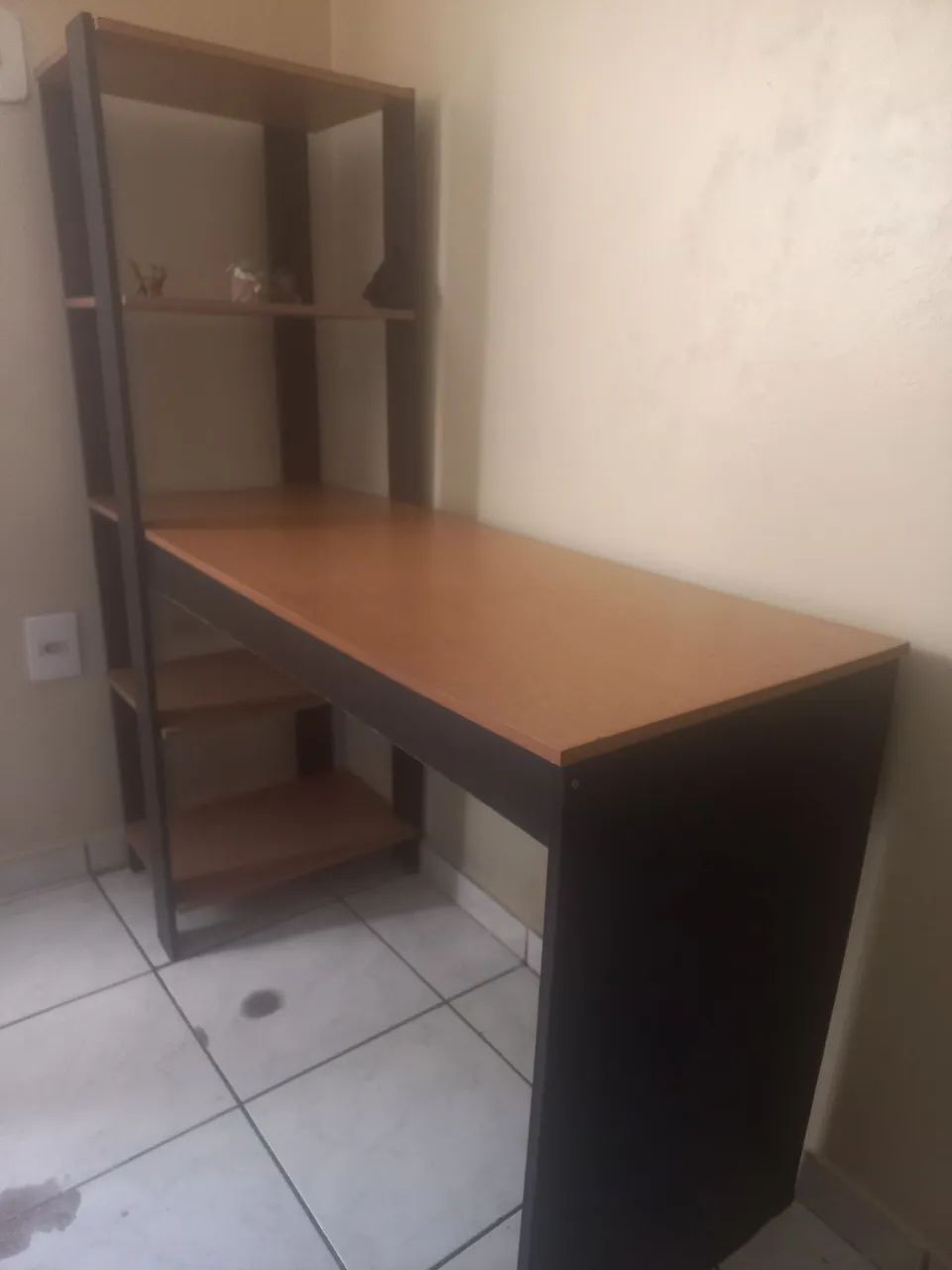 Bancada  para  escritório  - Foto 2
