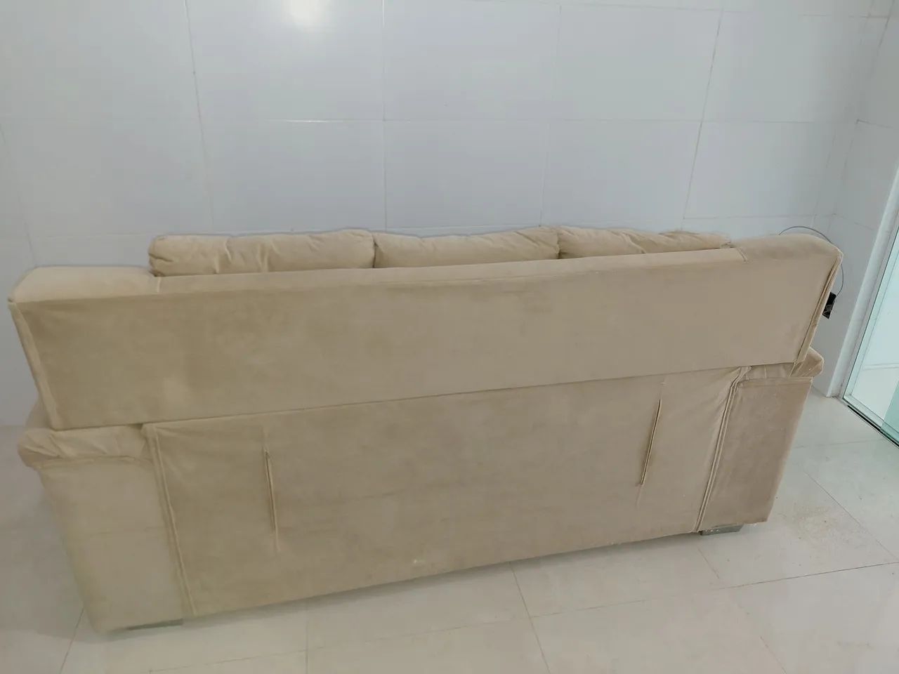 SOFÁ 3 LUGARES BEGE- CONSERVADO  - Foto 4