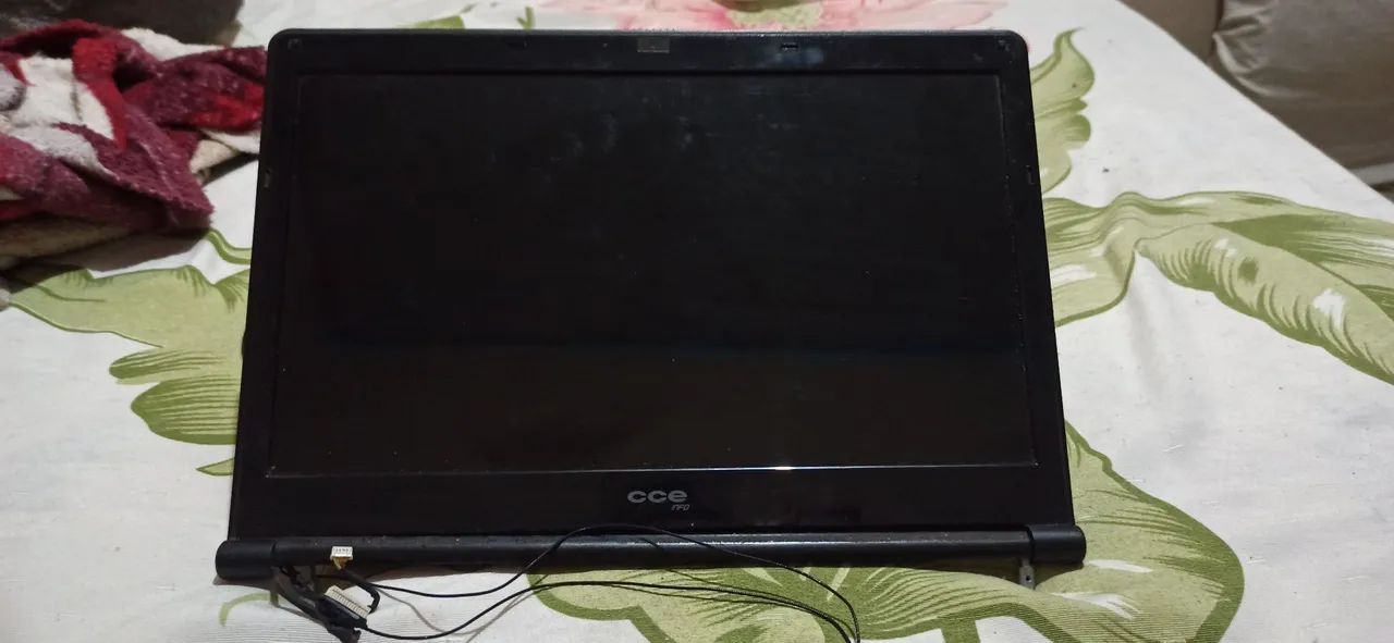Tela notebook CCE Win 14 polegadas<br><br>polegas