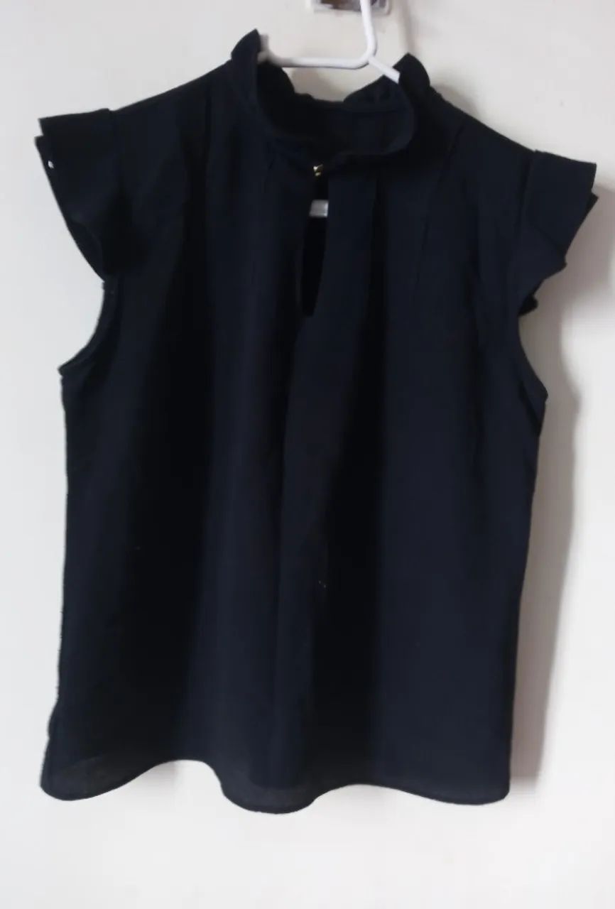 Blusa C/ Detalhe frontal 38