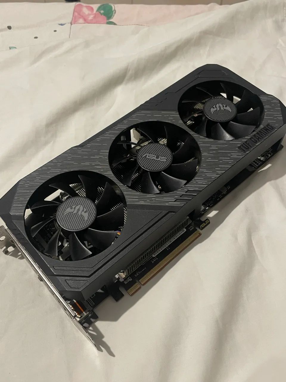 Placa de Vídeo RX5600XT Asus Tuf Gaming com defeito - Foto 3