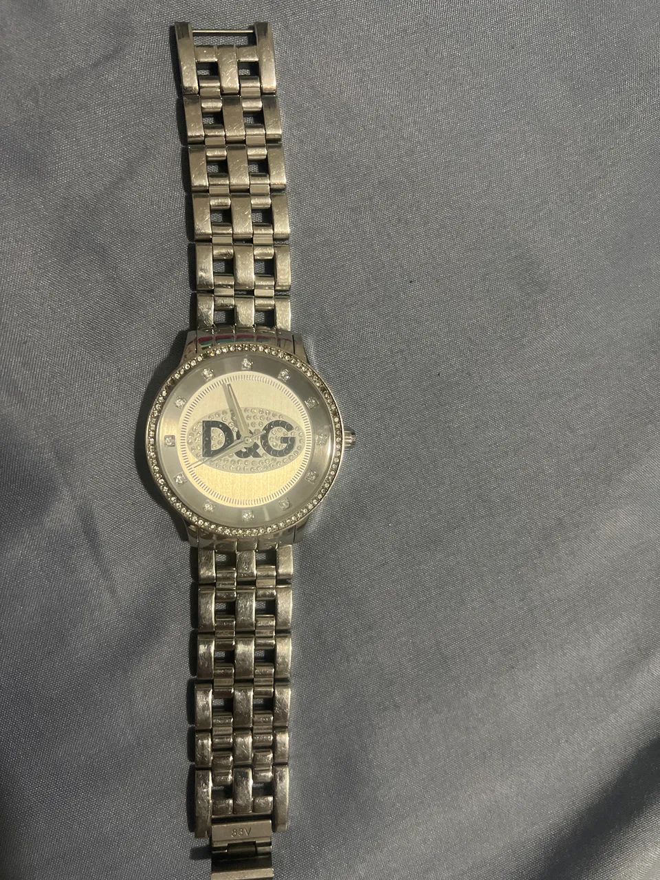 Lindo relógio D&G feminino 