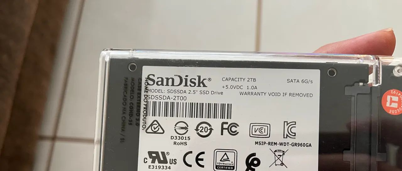 SSD Sandisk Plus 2tb Sata3 2.5 7mm Sdssda-2t00 - Preto - Foto 2