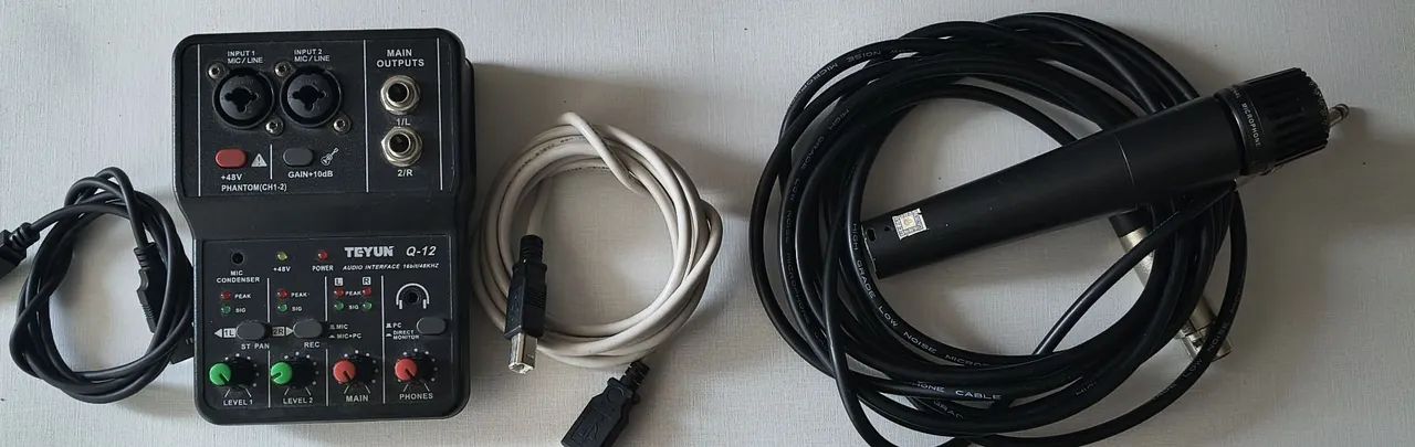 Kit de Gravação Mesa de Som + Microfone + Pedestal