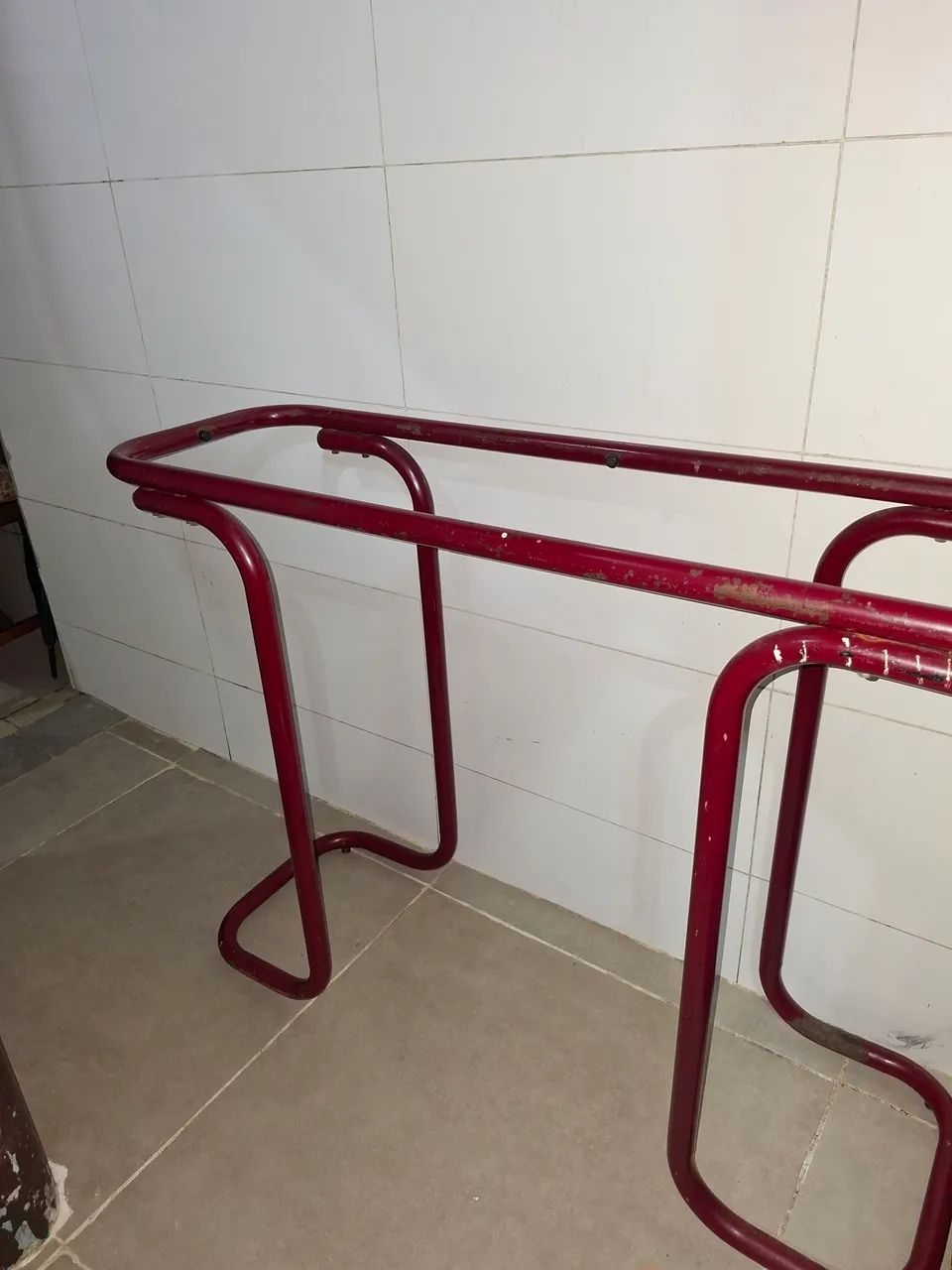 2 MESAS DE AÇO PARA DECORAÇÃO  - Foto 2