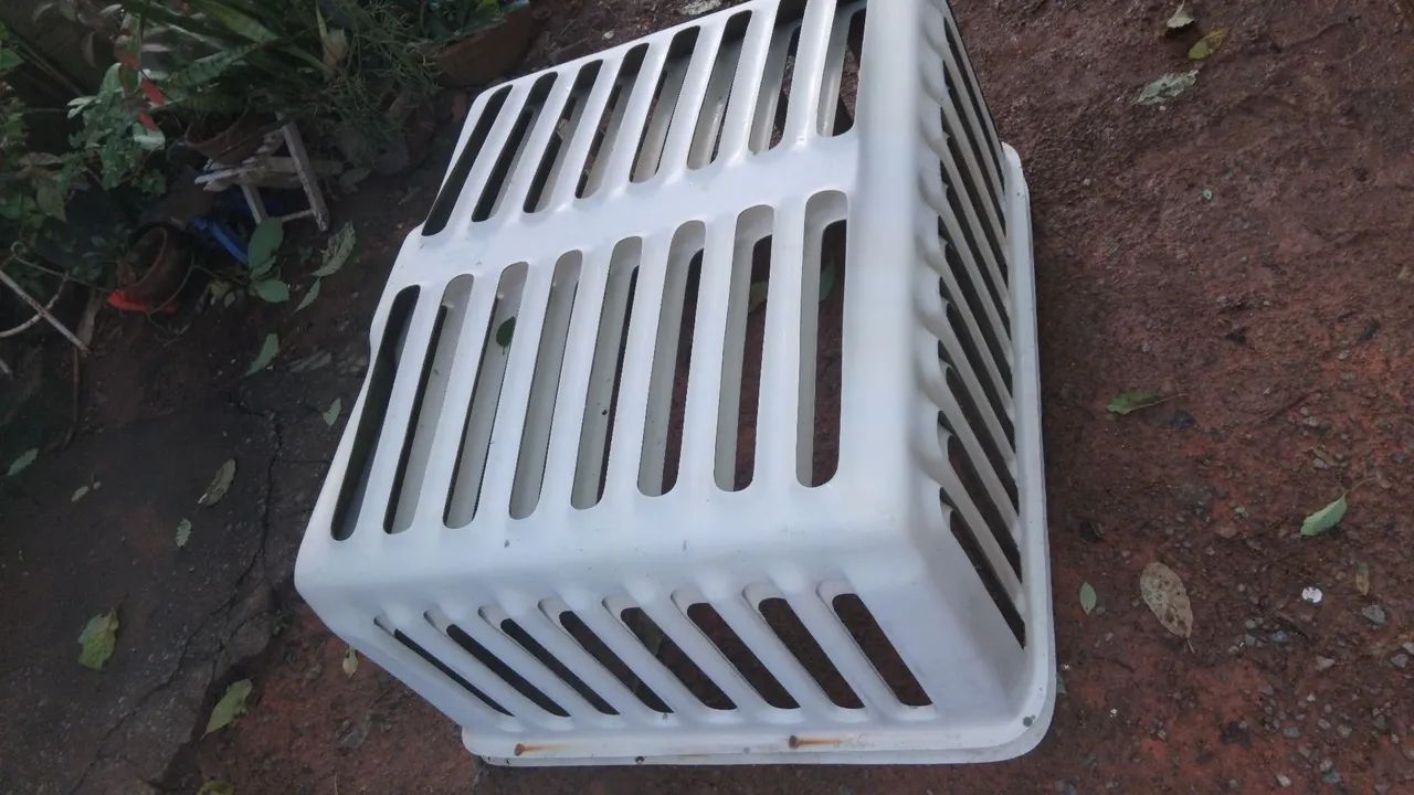 Grade de proteção para ar condicionado (115x95 ====$$350$$) - Foto 2