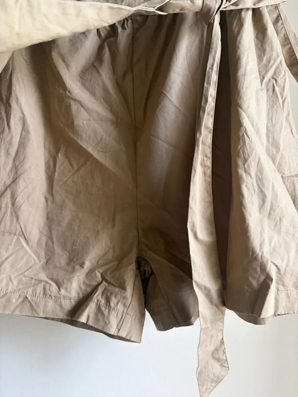 Short Saia Bege Amaro - Foto 4