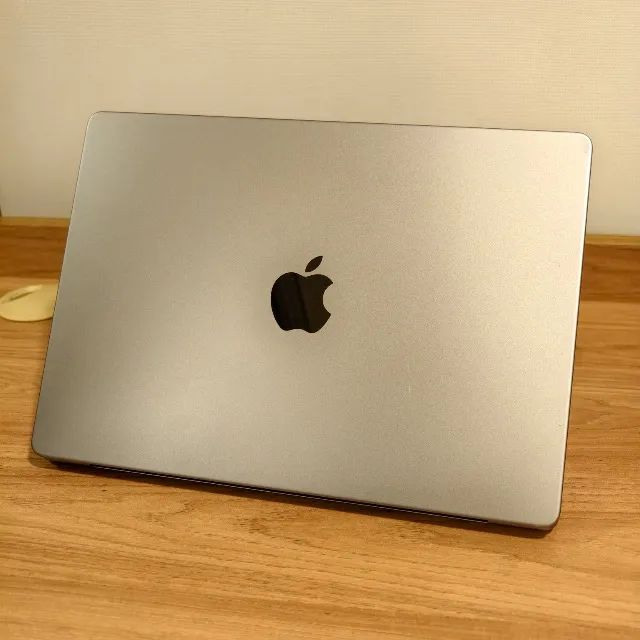MACBOOK PRO 14 M1 PRO - 16GB/1TB - 218 CICLOS - SPACE GRAY