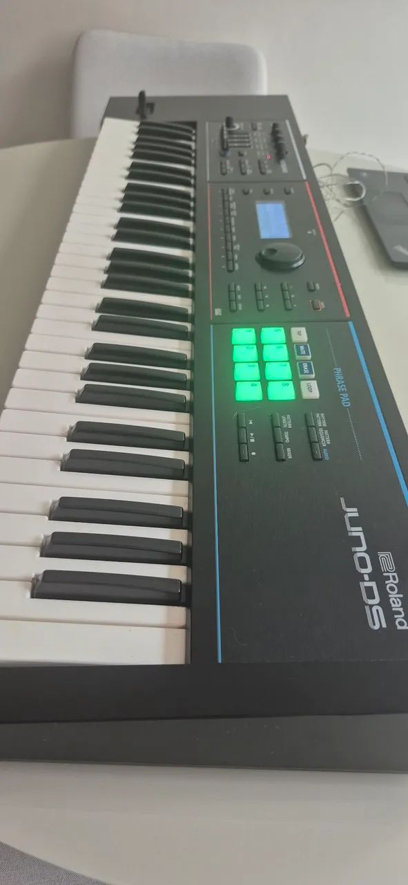 Roland JUNO-DS 61