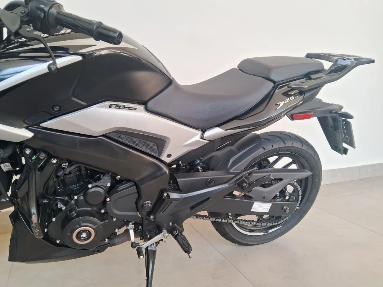 Bajaj DOMINAR 250 - Foto 5