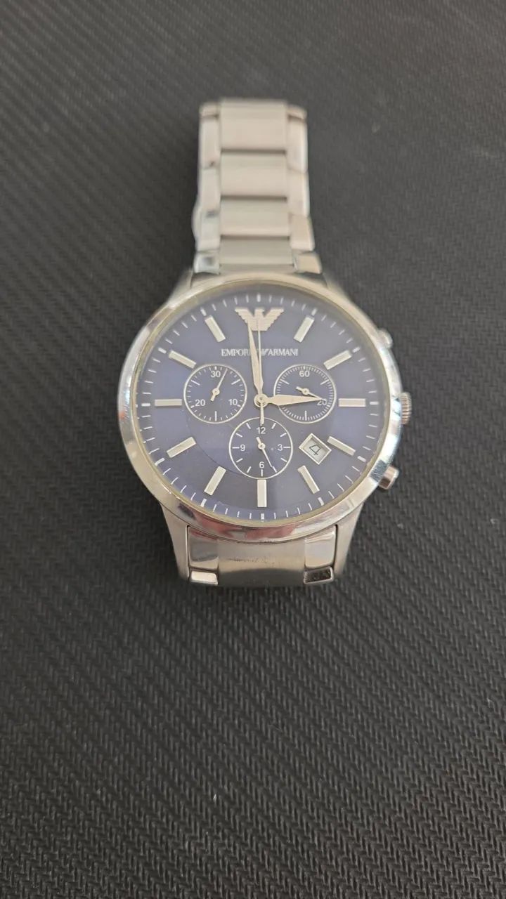 Relogio Emporio Armani AR2448 fundo azul