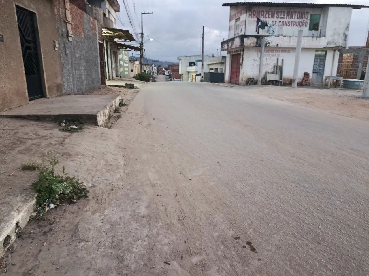 VENDO OU TROCO TERRENO PLANO LOTEAMENTO REAL - Foto 2