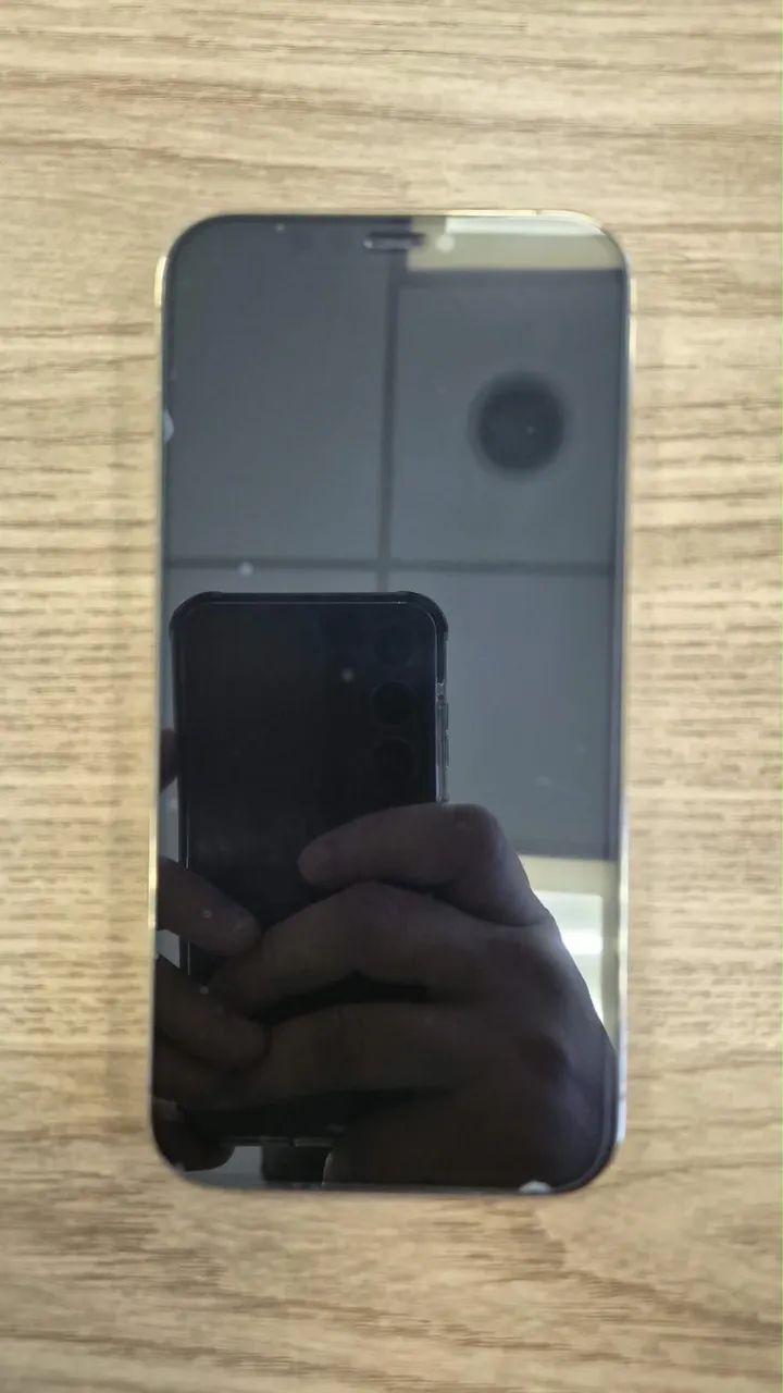 iPhone 12 Pro dourado - Foto 5